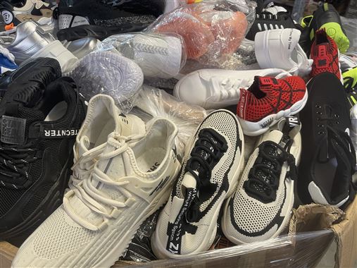 Sneaker – Restposten – Bild 3