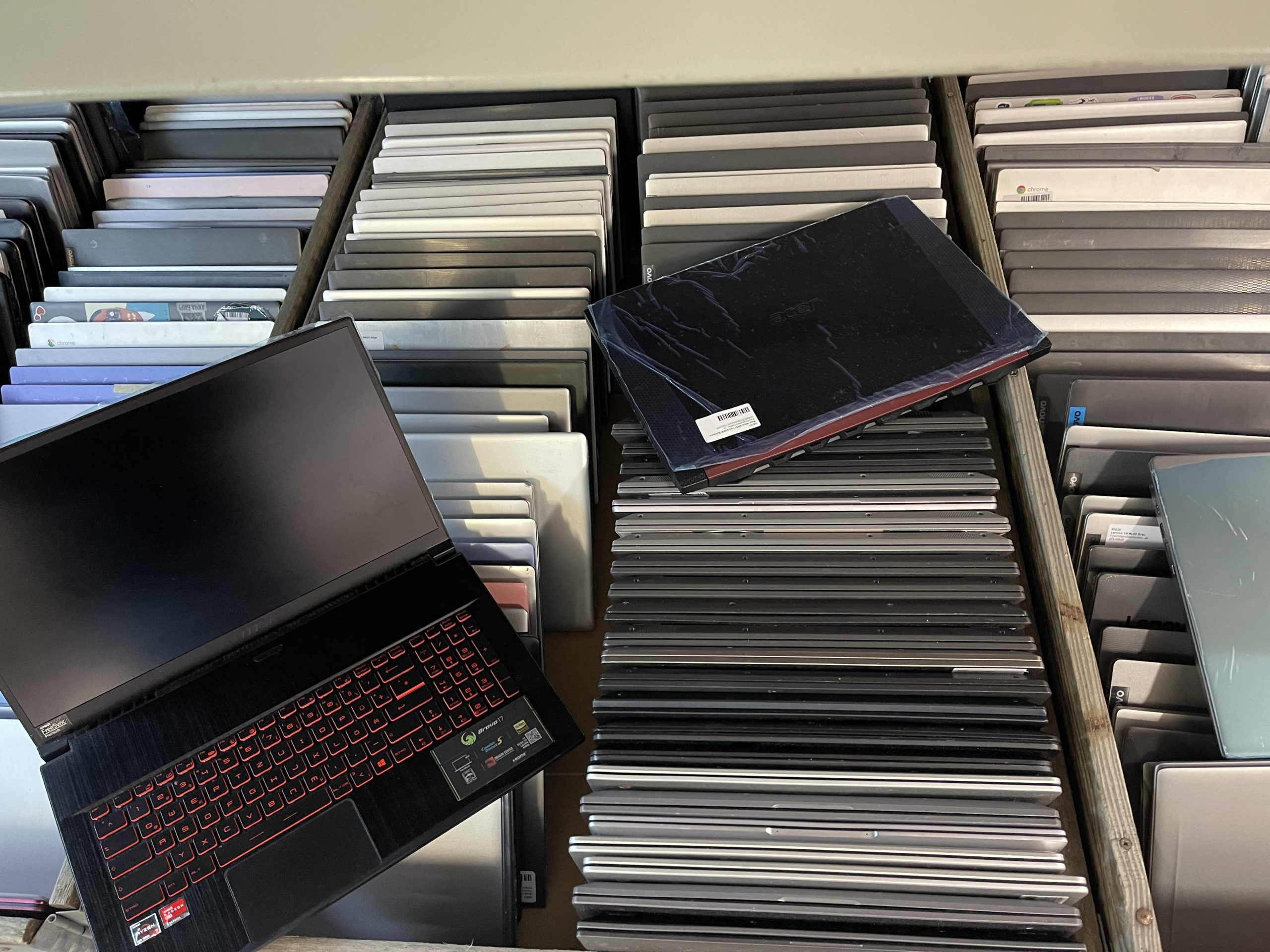 Notebooks und Tablets gebraucht – Retouren – Bild 5
