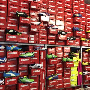 Puma Fußballschuhe – Restposten